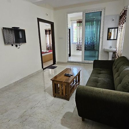 Vensa Homestay Puri Exterior foto
